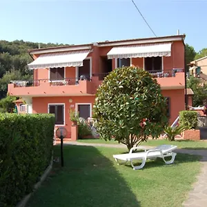  Apartment Franca